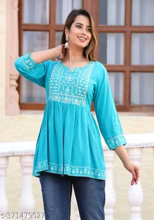 Designer reyon gold boder top